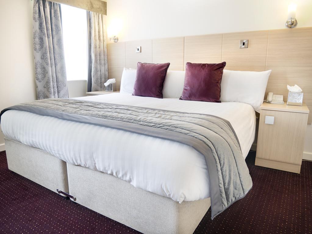 Waterfront Hotel Brighouse Bagian luar foto