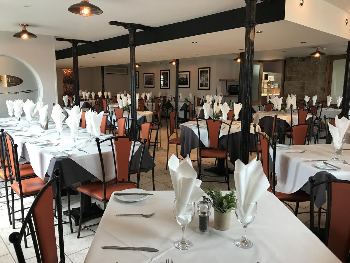 Waterfront Hotel Brighouse Bagian luar foto