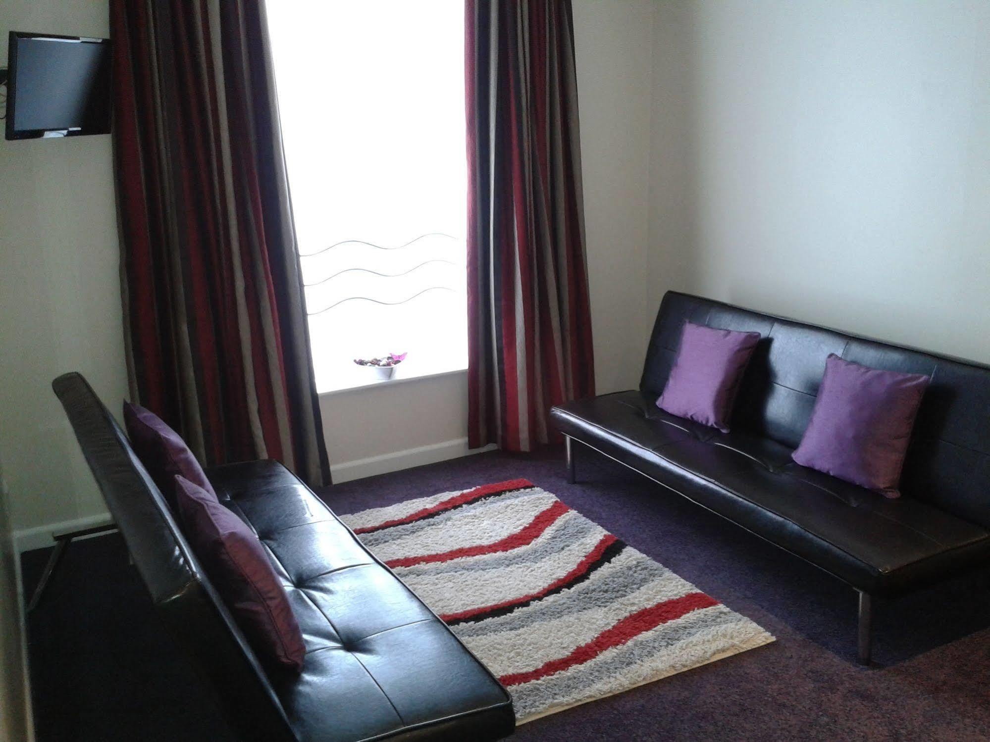 Waterfront Hotel Brighouse Bagian luar foto