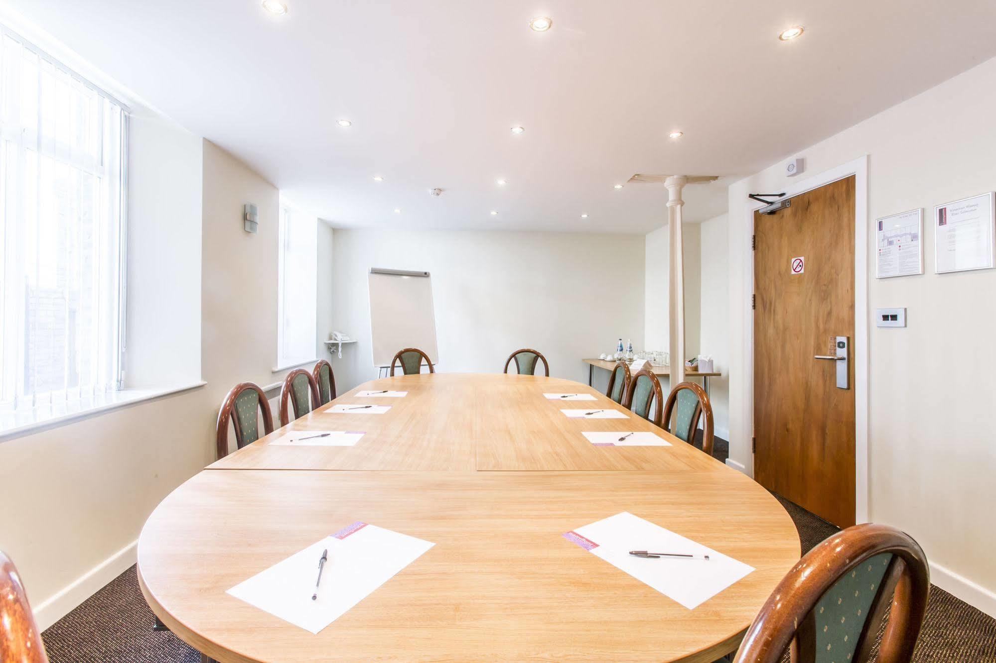 Waterfront Hotel Brighouse Bagian luar foto