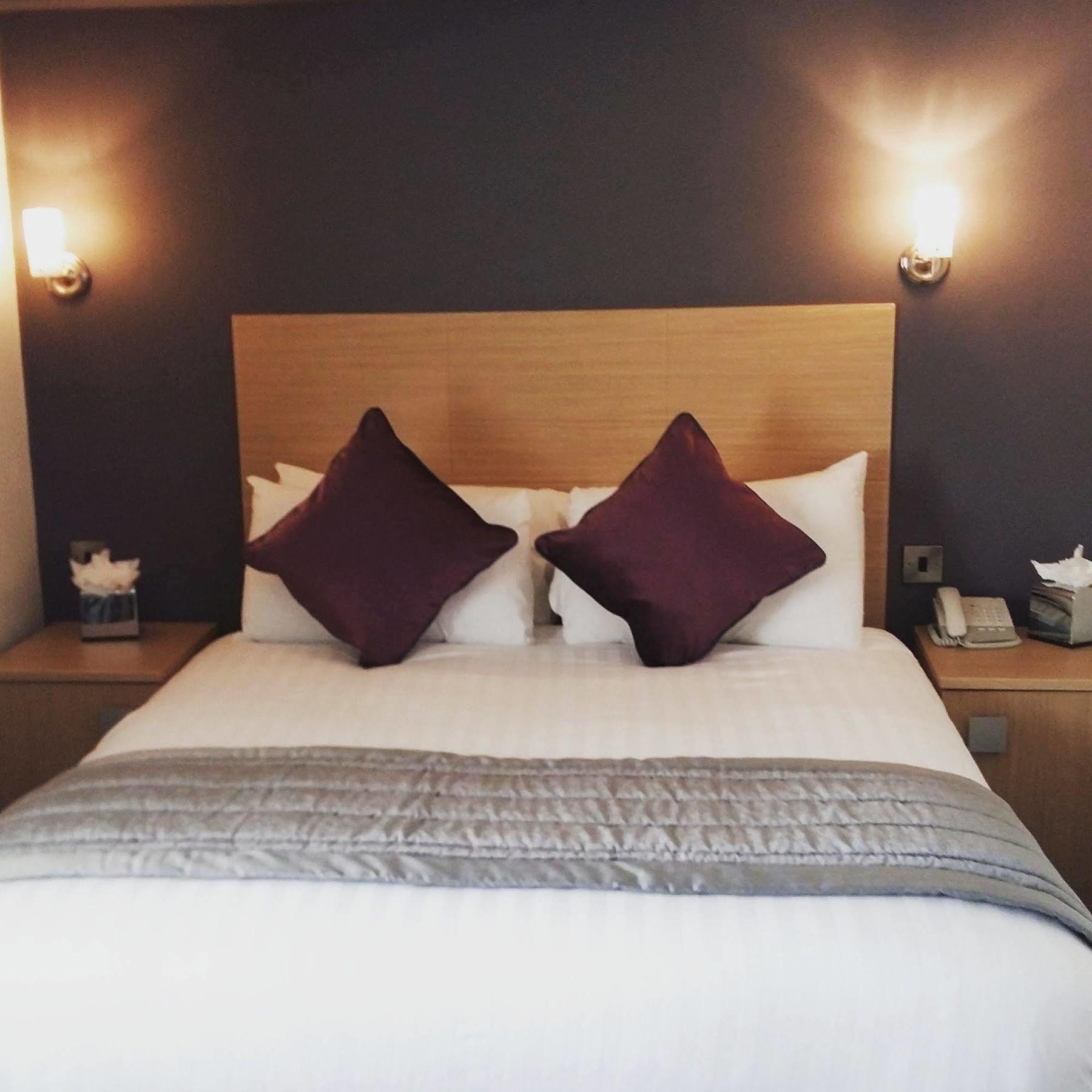Waterfront Hotel Brighouse Bagian luar foto